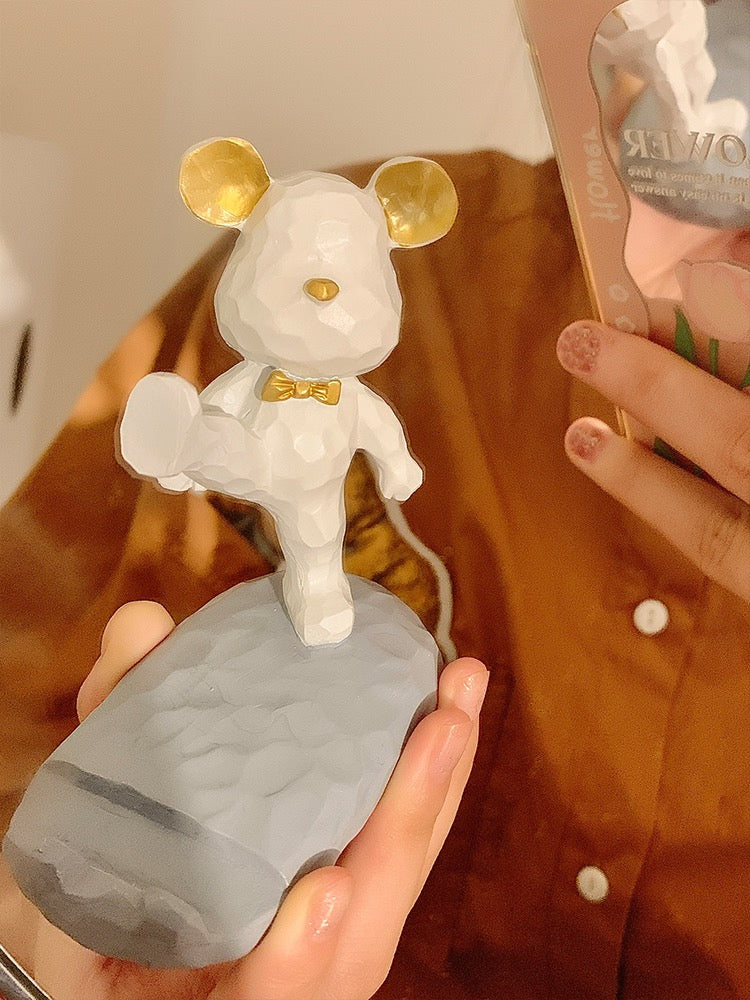Bear Phone Stand