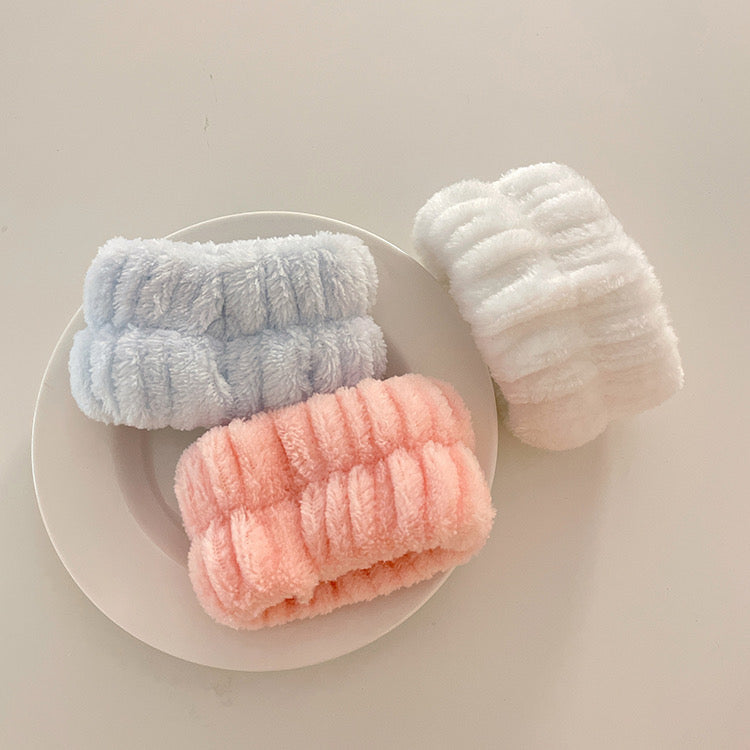 Coral Fleece Absorbent Wristband (pair of 2)