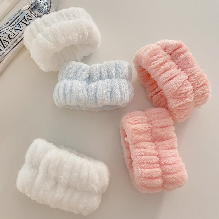 Coral Fleece Absorbent Wristband (pair of 2)