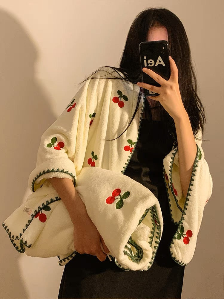 Coral Fleece Plump Cherry Series Bath Towel