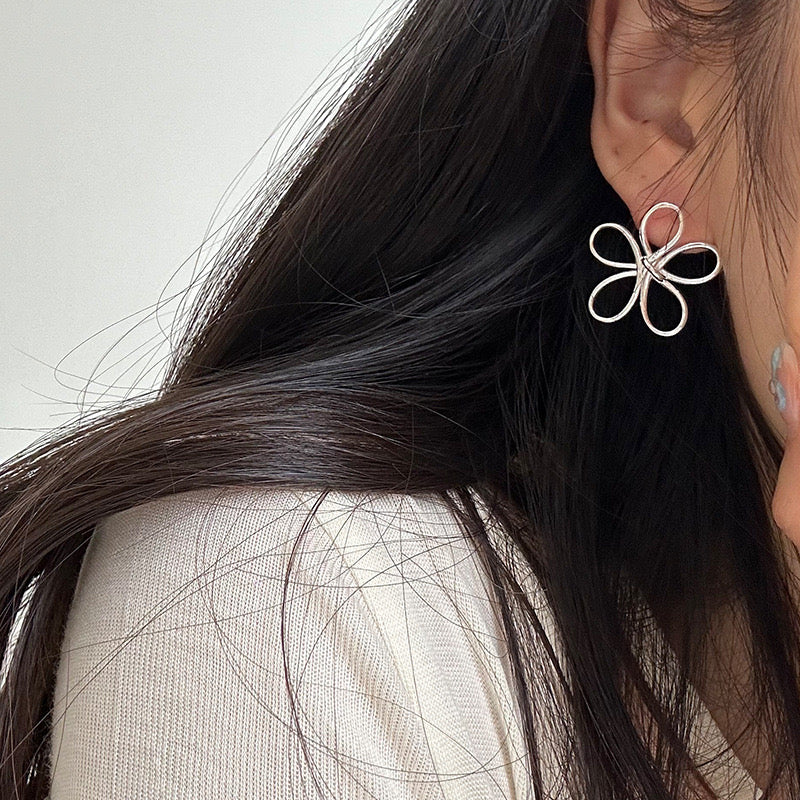 Sterling Silver Hollow Flower Stud Earrings