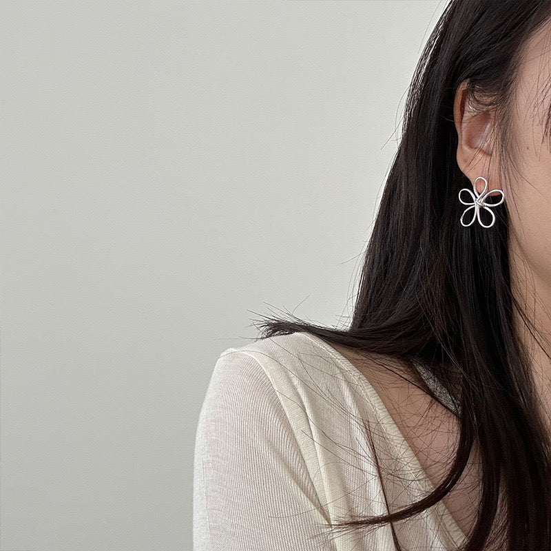 Sterling Silver Hollow Flower Stud Earrings