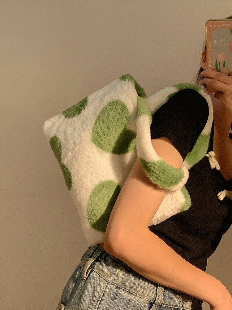 Furry Handbag in Printed Heart