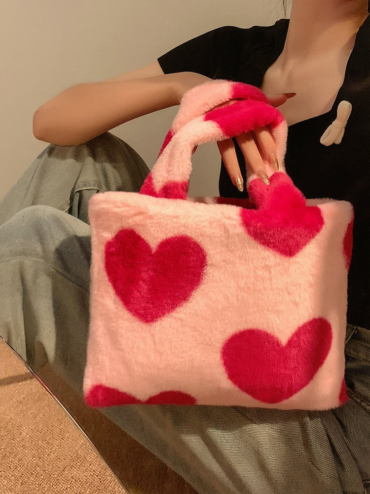 Furry Handbag in Printed Heart