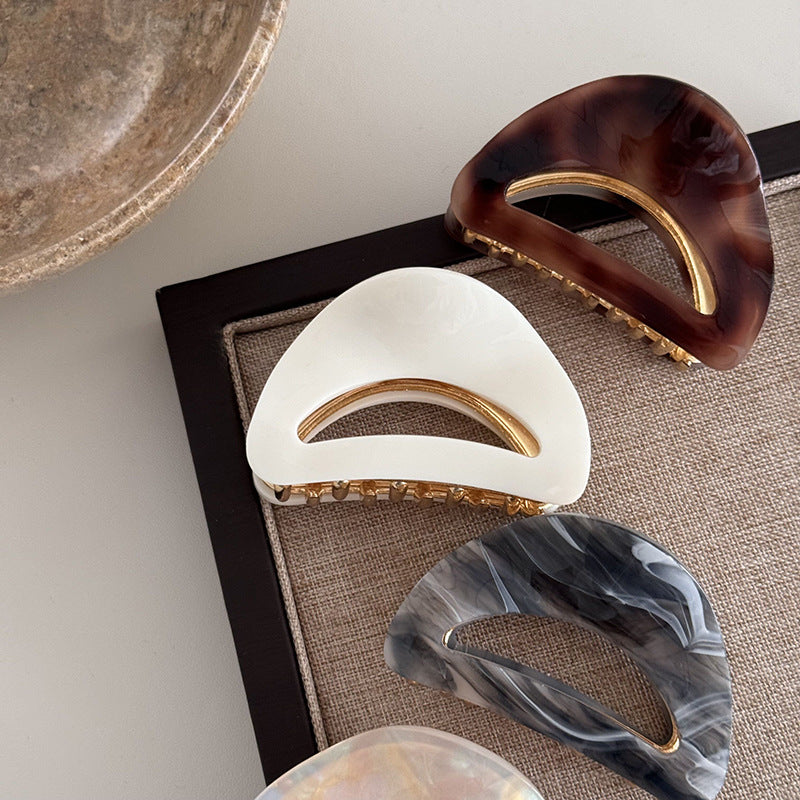Arc Shaped Marble Claw Clip