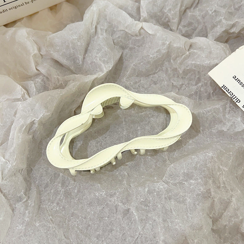 Creamy Color Hollow Cloud Claw Clip