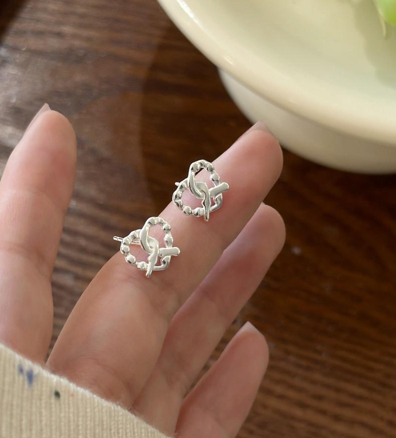 Sterling Silver Stud Hearty Pretzel Earrings