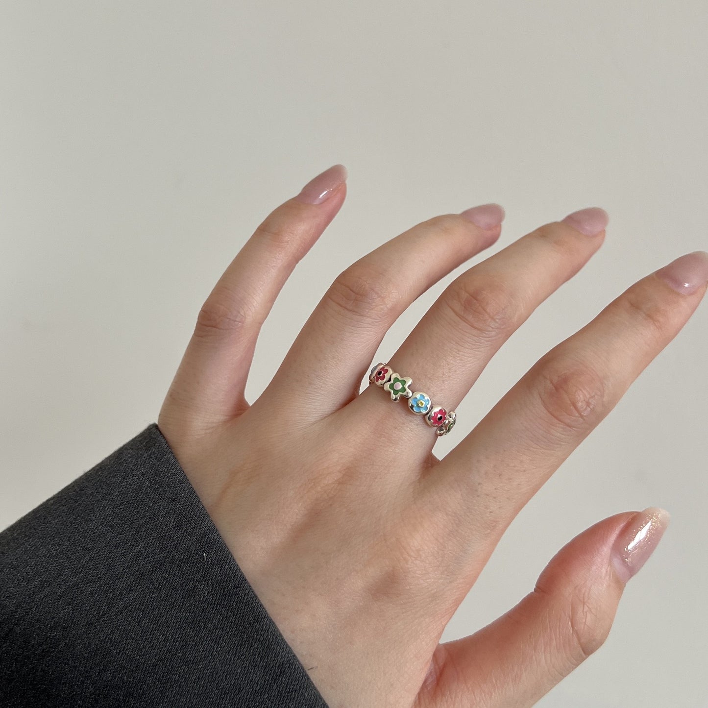 Sterling Silver Epoxy Enamel Flower Chain Open Ring