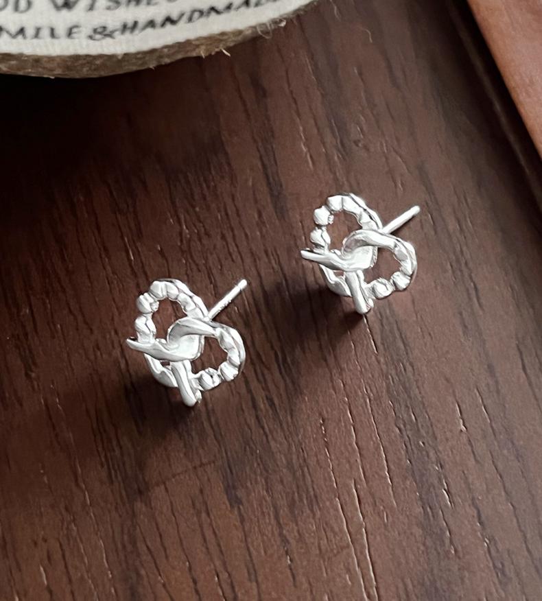 Sterling Silver Stud Hearty Pretzel Earrings