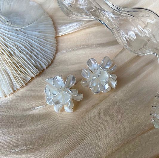 Pearl Petal Design Earrings with S925 Silver Needle