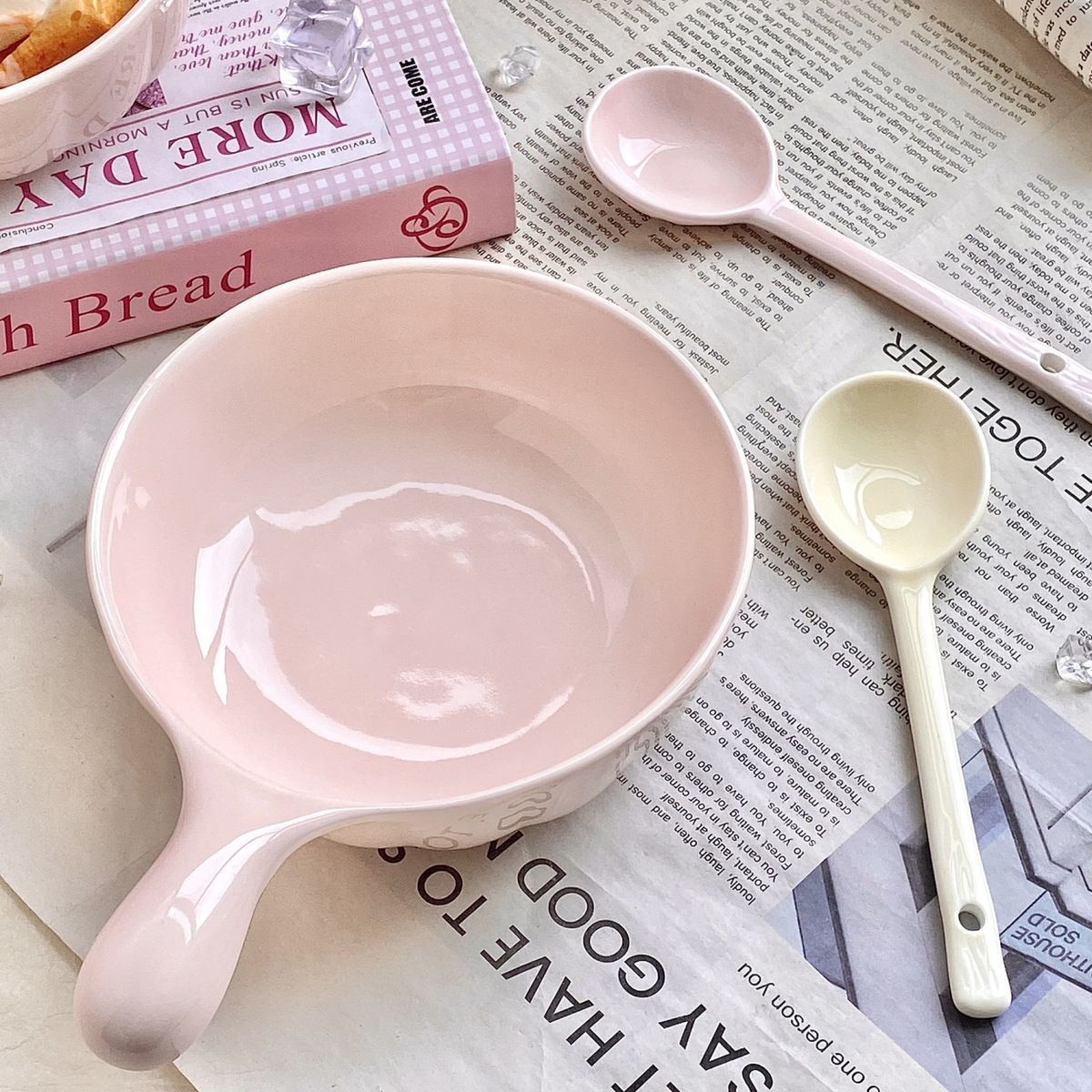 Creamy Color Ceramic Bowl with Handle