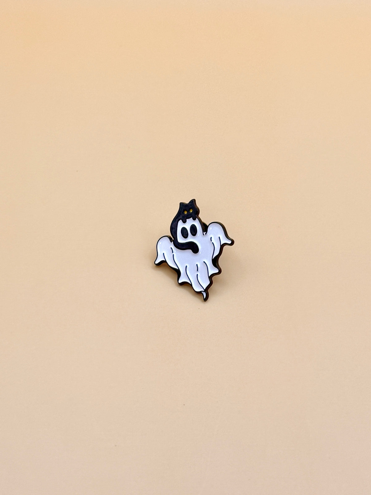 Little Ghost Halloween Pin APZT028