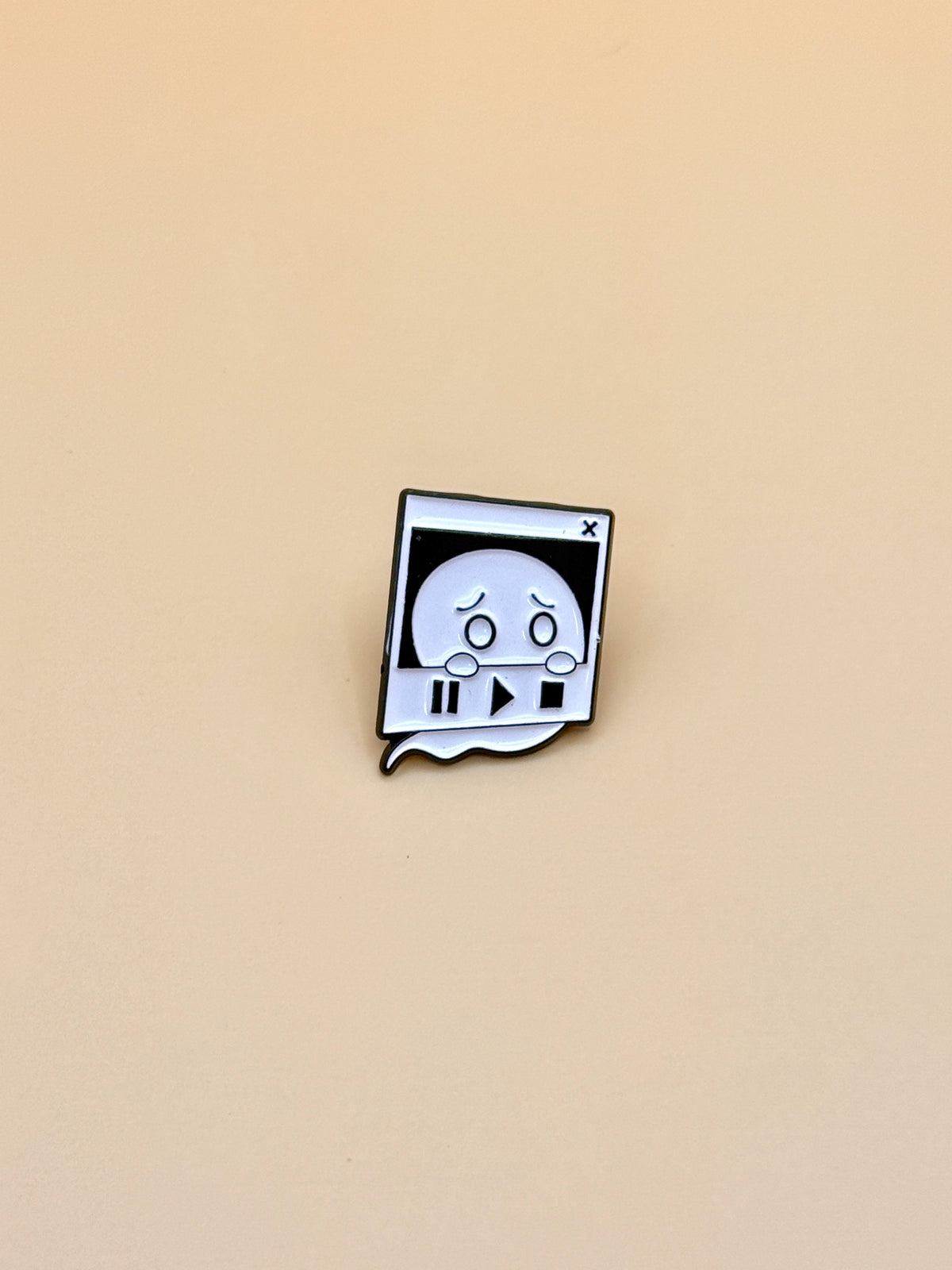 Little Ghost Halloween Pin APZT031