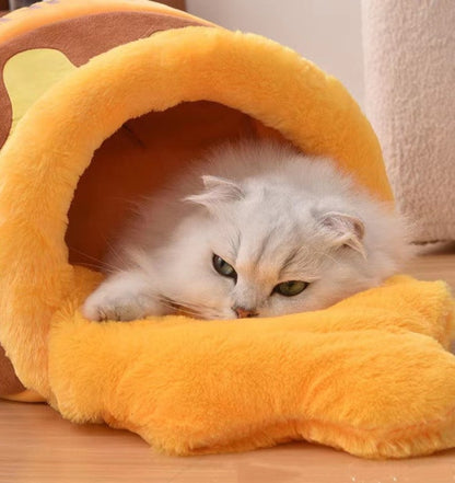 Honey Jar Cat Bed - Cozy and Stylish Cat Bed with Double-Sided Cushion for Easy Cleaning and Maximum Comfort. Available in Regular and Large Sizes.