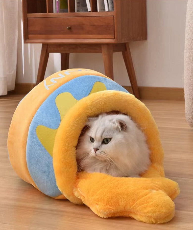 Honey Jar Cat Bed - Cozy and Stylish Cat Bed with Double-Sided Cushion for Easy Cleaning and Maximum Comfort. Available in Regular and Large Sizes.