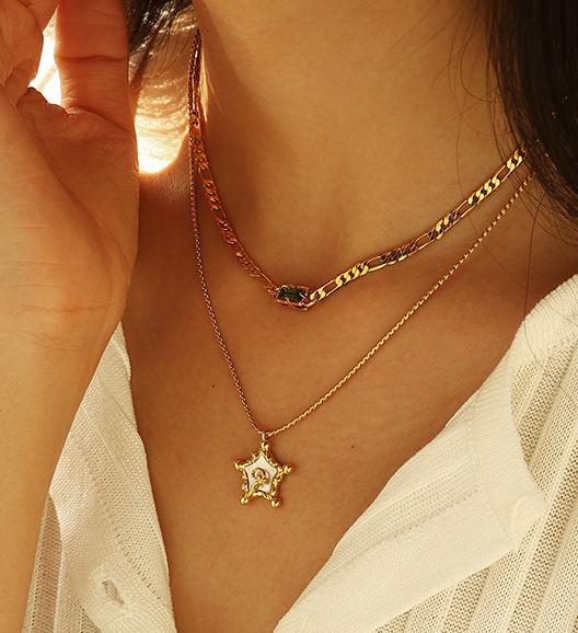 Gold Plated Brass Mother-of-pearl Star Pendant Necklace