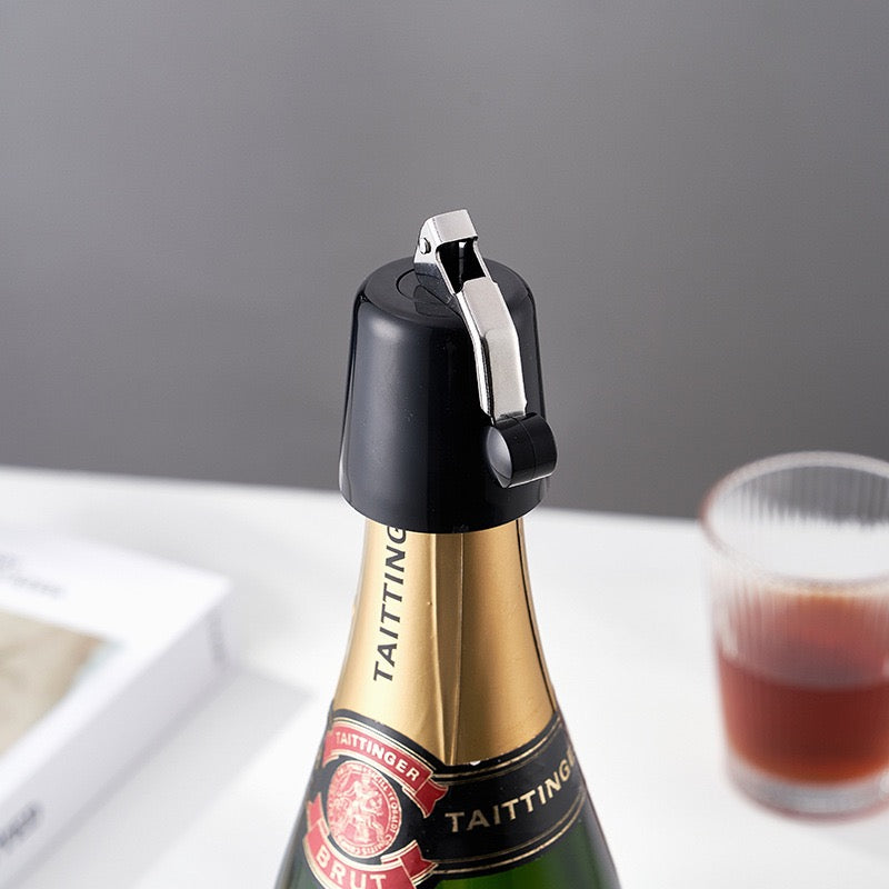Press-and-Seal Vacuum Wine Stopper